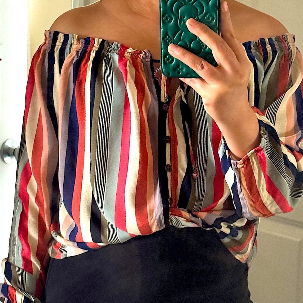 Rewind Very Soft Striped Off-Shoulder Women's Top/ Cropped Size Large